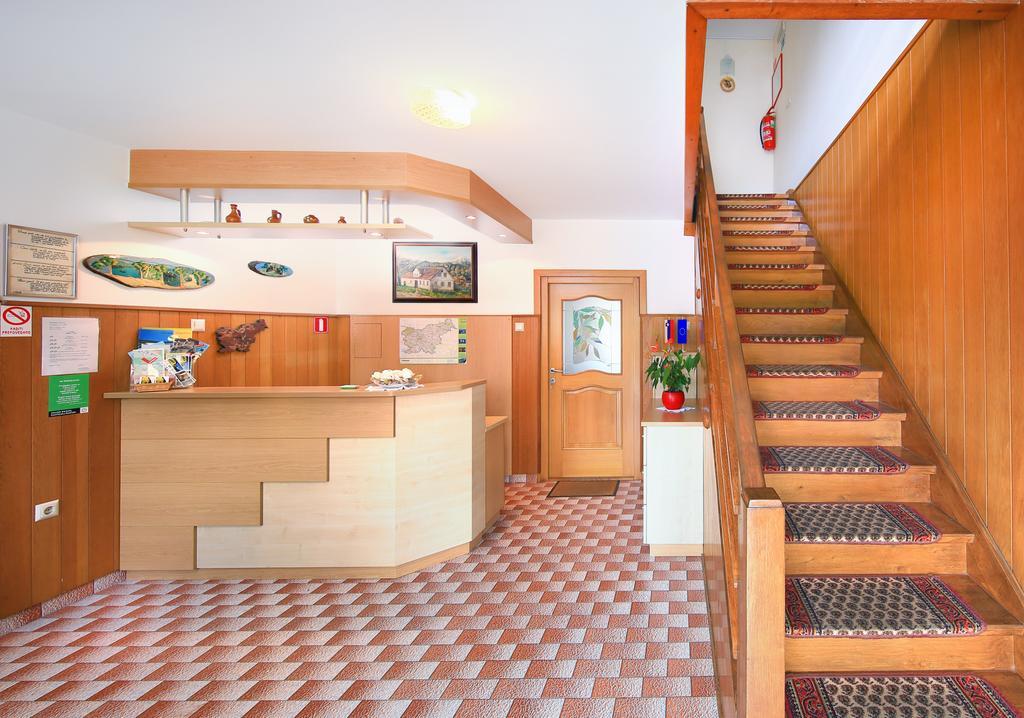 Rooms Sustersic Liubliana Exterior foto