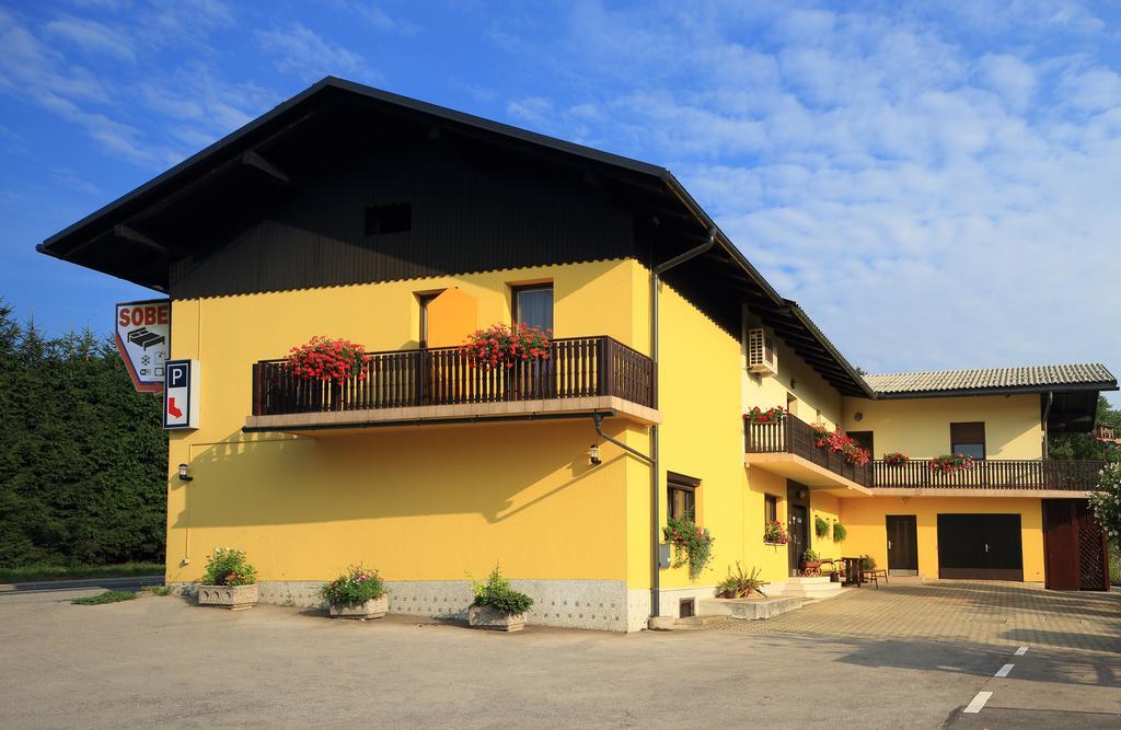 Rooms Sustersic Liubliana Exterior foto