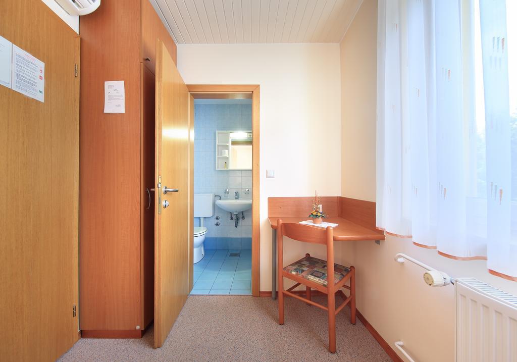 Rooms Sustersic Liubliana Exterior foto