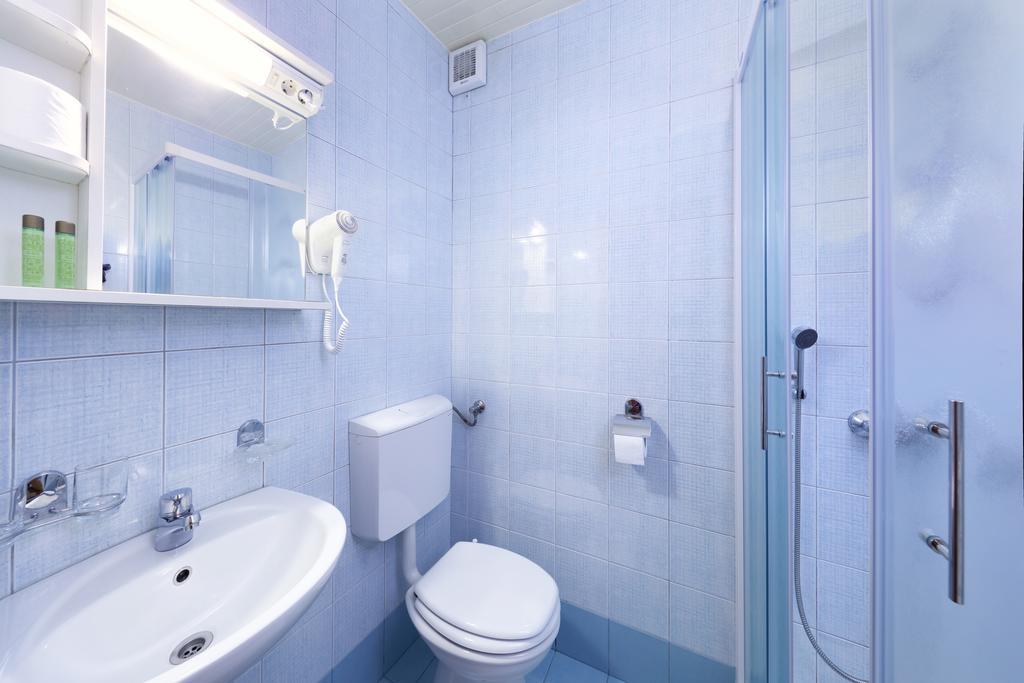 Rooms Sustersic Liubliana Exterior foto