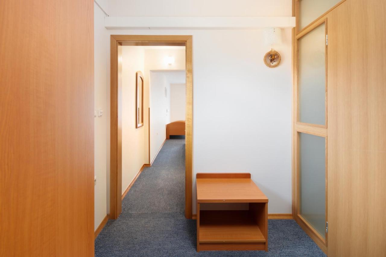 Rooms Sustersic Liubliana Exterior foto