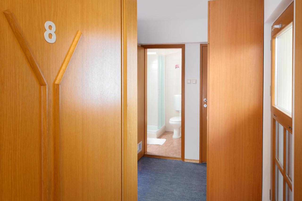 Rooms Sustersic Liubliana Exterior foto