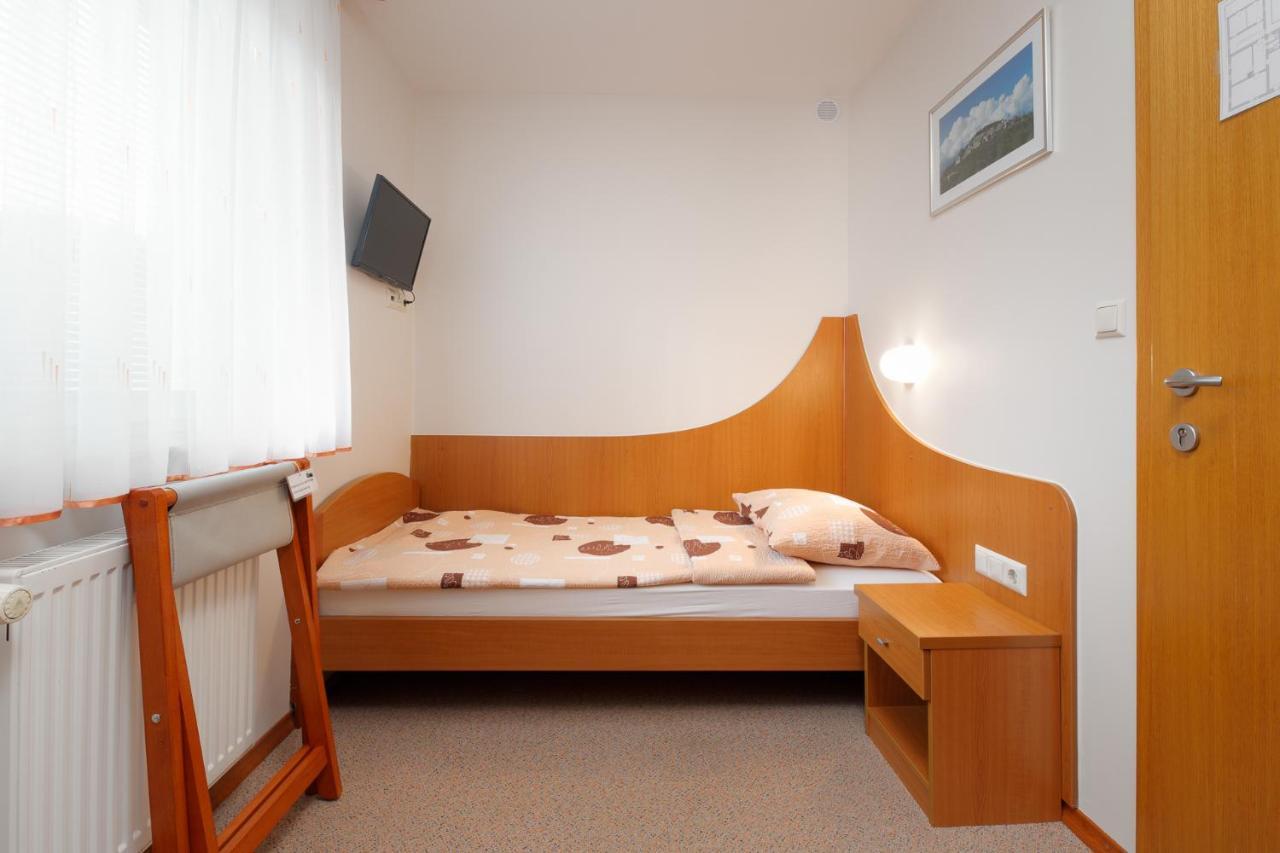 Rooms Sustersic Liubliana Exterior foto