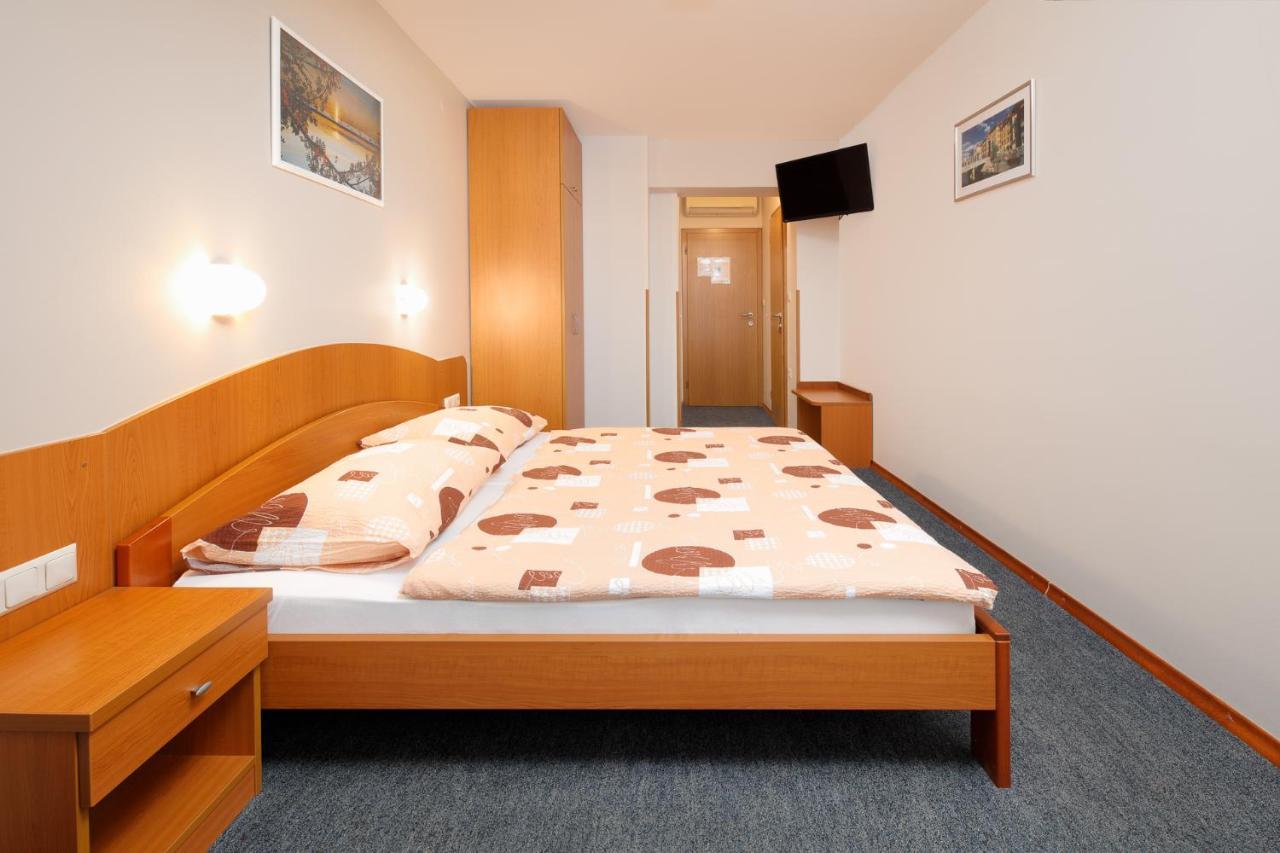 Rooms Sustersic Liubliana Exterior foto
