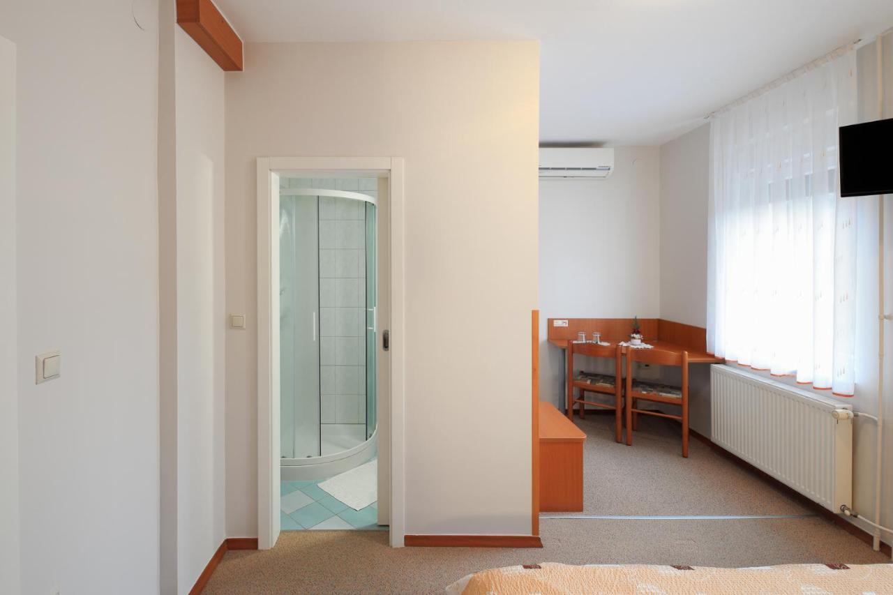 Rooms Sustersic Liubliana Exterior foto